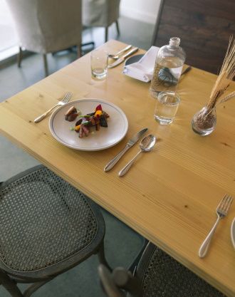 image de petite table de cuisine design